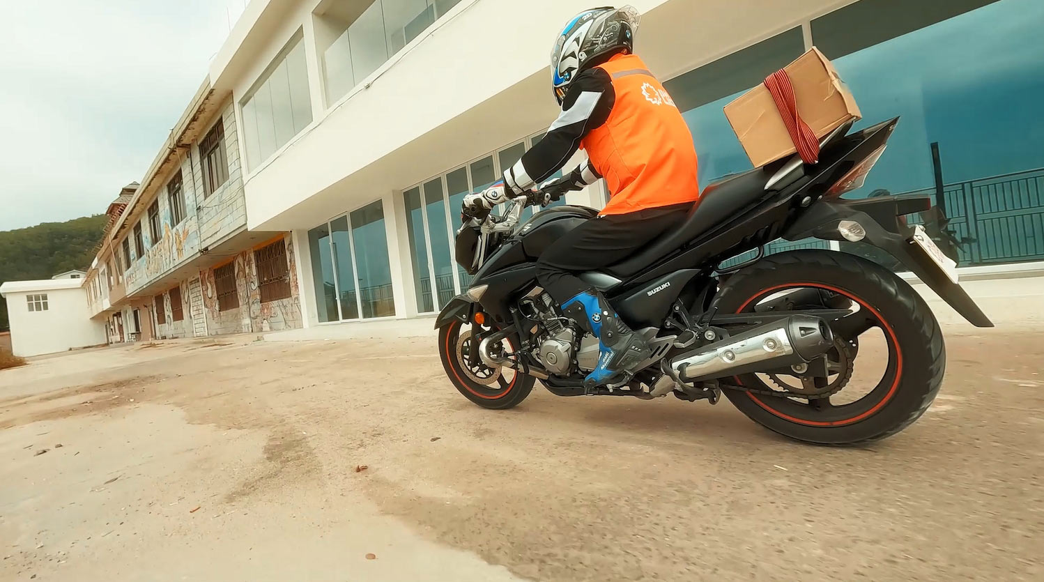 Same-Day & Next-Day Delivery